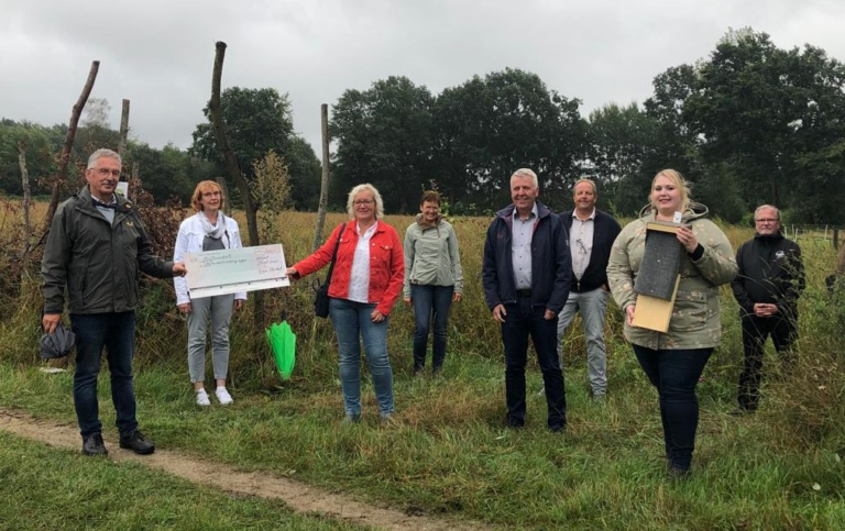 Grüne Hörstel unterstützen das Projekt Wiesenwunder